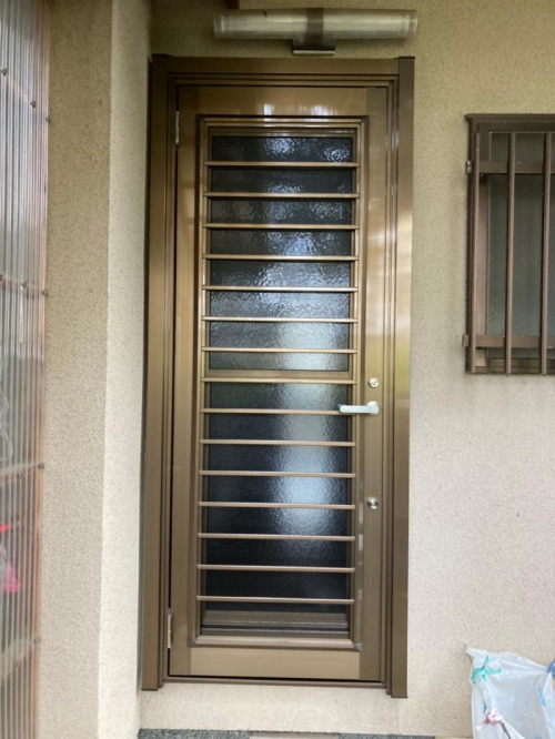 採風仕様のリシェント勝手口で鍵を閉めたまま換気が可能に！