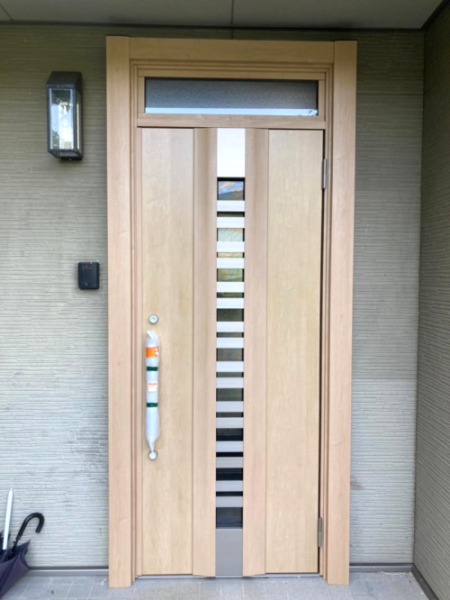 玄関ドア交換”リシェント”