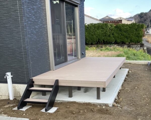 伊東市デッキリフォーム工事