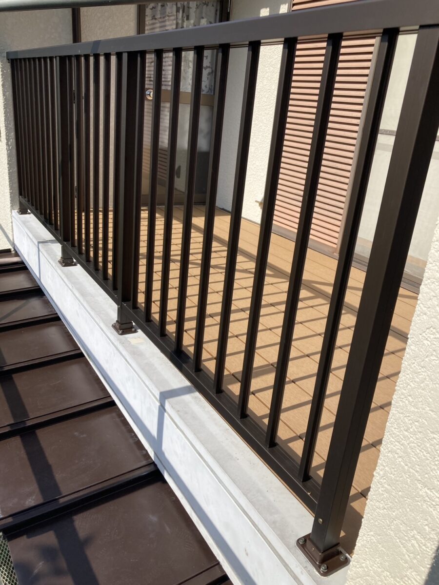 住まいに安心と美しさを。毎日の暮らしを彩る、上質なベランダ空間を。