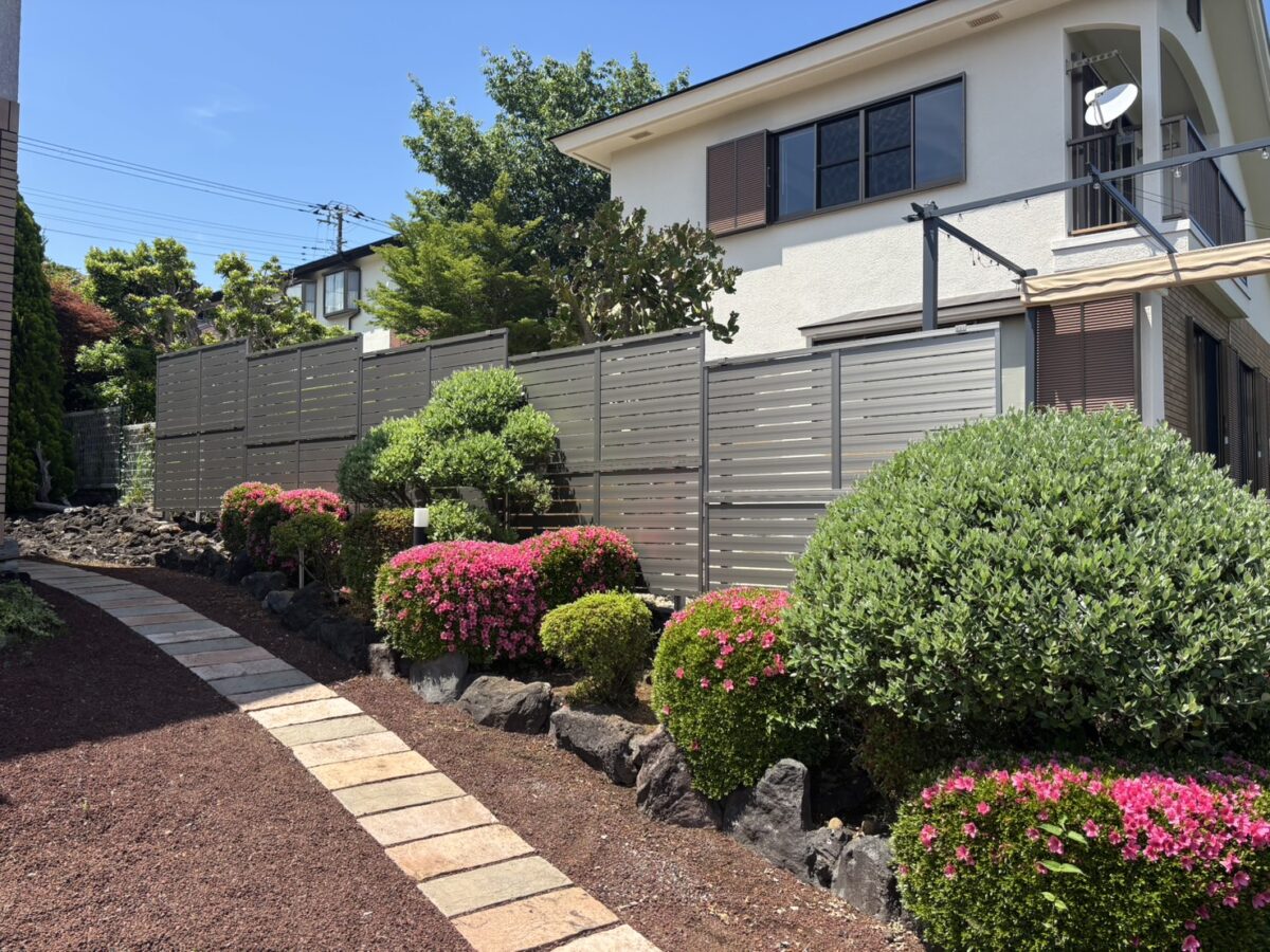 「見せたくないところ、きれいに隠す。ラインが映える暮らし」